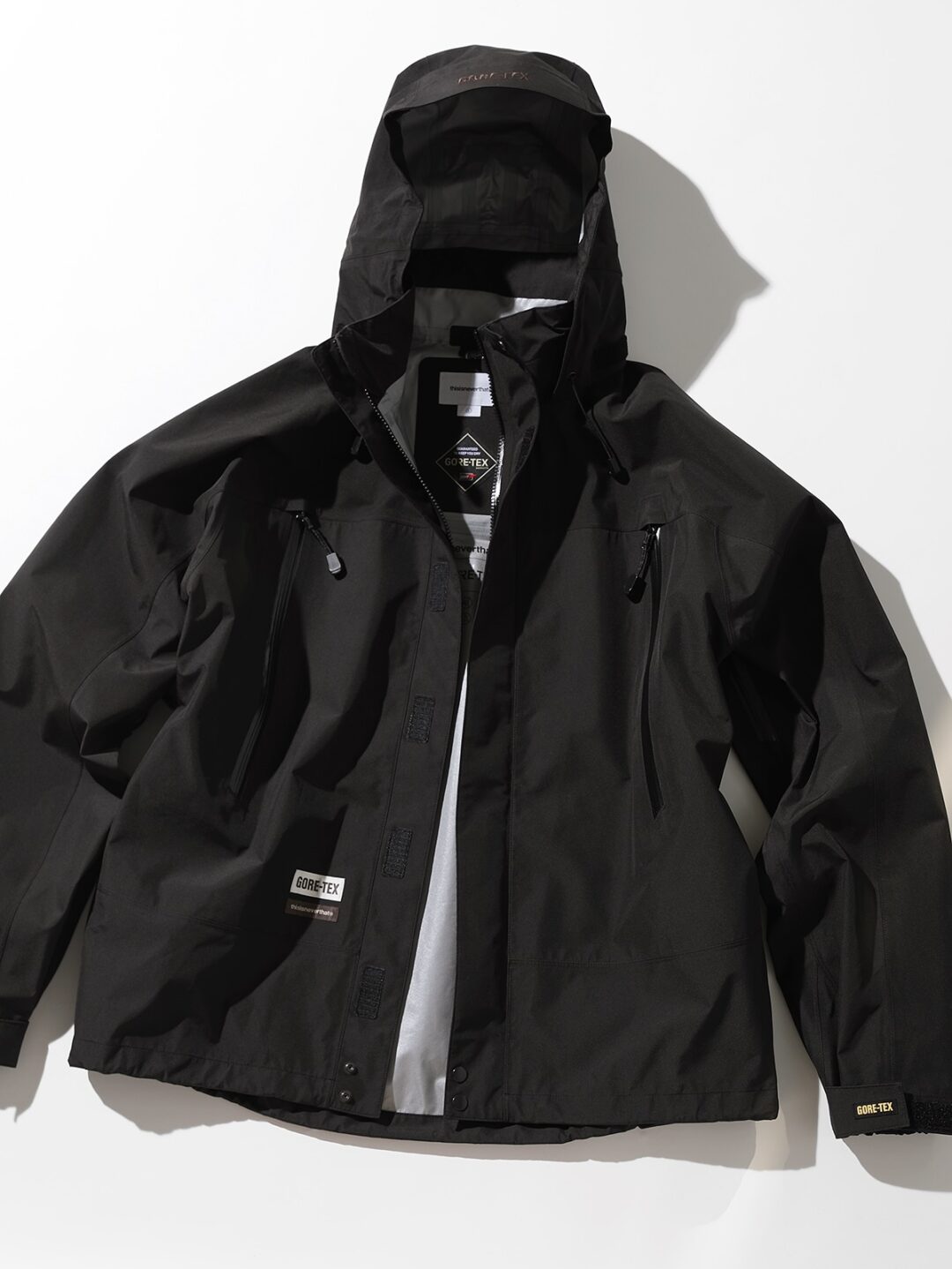 thisisneverthat GORE-TEX ブラックウェア GORE-TEX × thisisneverthat 2025 FW コラボレーションが11/14 発売