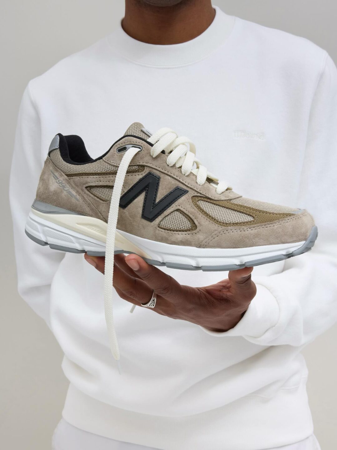 【2026年 夏 発売予定】JJJJound × New Balance 990v4 “Mushroom” Made in USA (ジョウンド ニューバランス “マッシュルーム”)