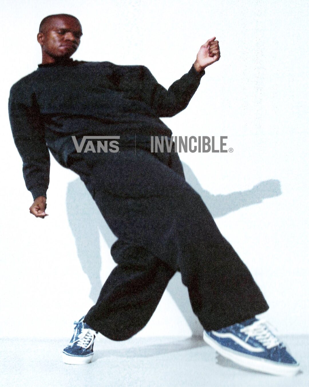 【2025年 12/4 発売】INVINCIBLE x VANS “Off The Rhyme” OLD SKOOL & SK8-MID (インヴィンシブル バンズ “オフ・ザ・ライム”)