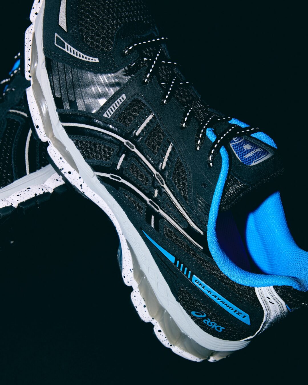 【2025年 12/12 発売】Liberaiders × ASICS GEL-KAYANO 12.1 “Black/Pure Silver” (リベレイダース アシックス ゲルカヤノ) [1203A985.002]