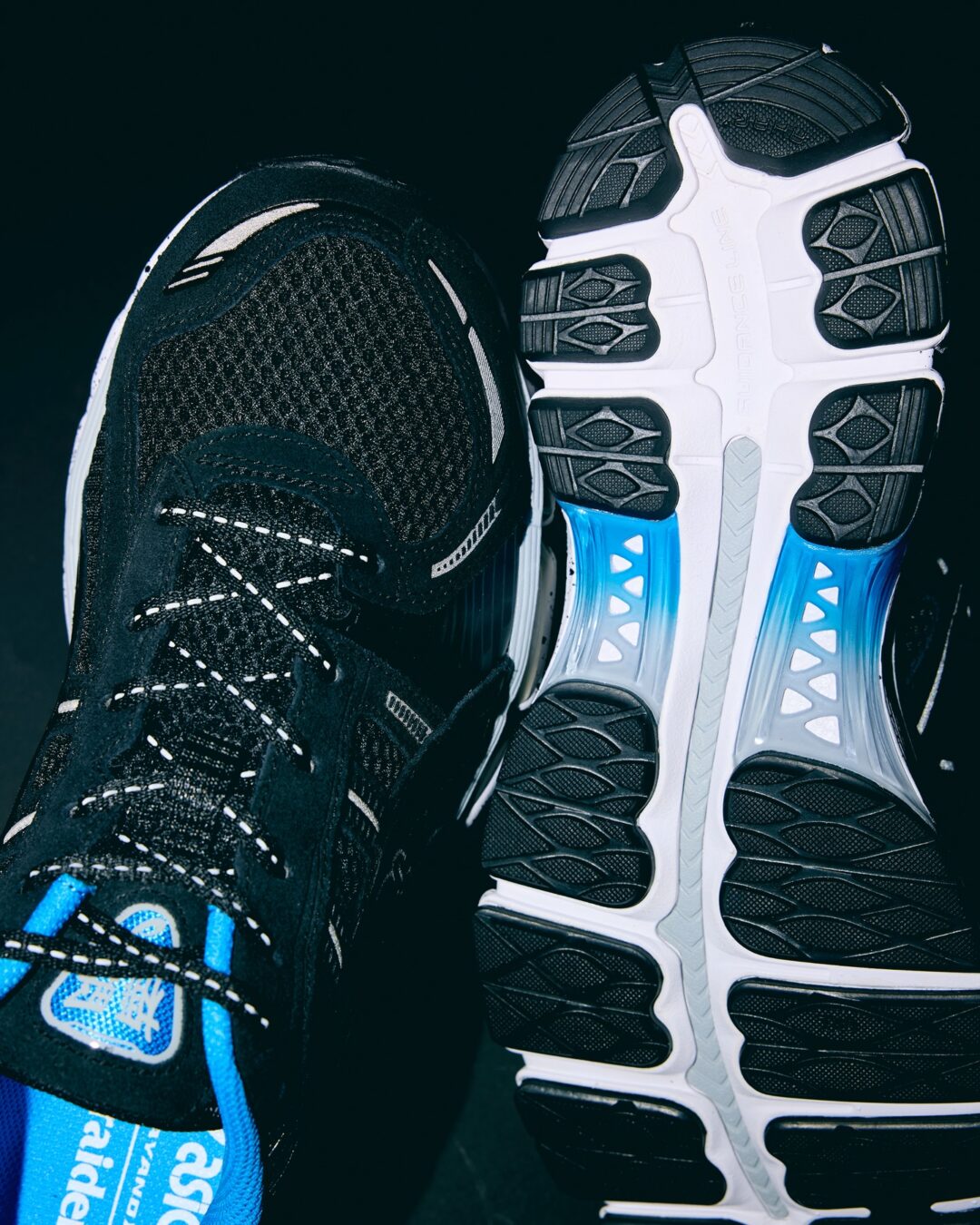 【2025年 12/12 発売】Liberaiders × ASICS GEL-KAYANO 12.1 “Black/Pure Silver” (リベレイダース アシックス ゲルカヤノ) [1203A985.002]