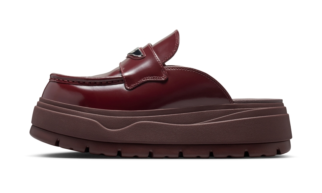 【2026年 春 発売予定】NIKE W AIR JORDAN Loafer Mule “Dark Team Red” (ナイキ エア ジョーダン ローファー ミュール “ダークチームレッド”) [HJ4292-600]