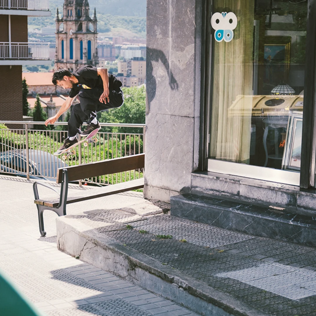 【2025年 12/6 発売】KROOKED SKATEBOARDS × New Balance Numeric NM600 KKD (クルキッド ニューバランス ヌメリック) [NM600KKD]