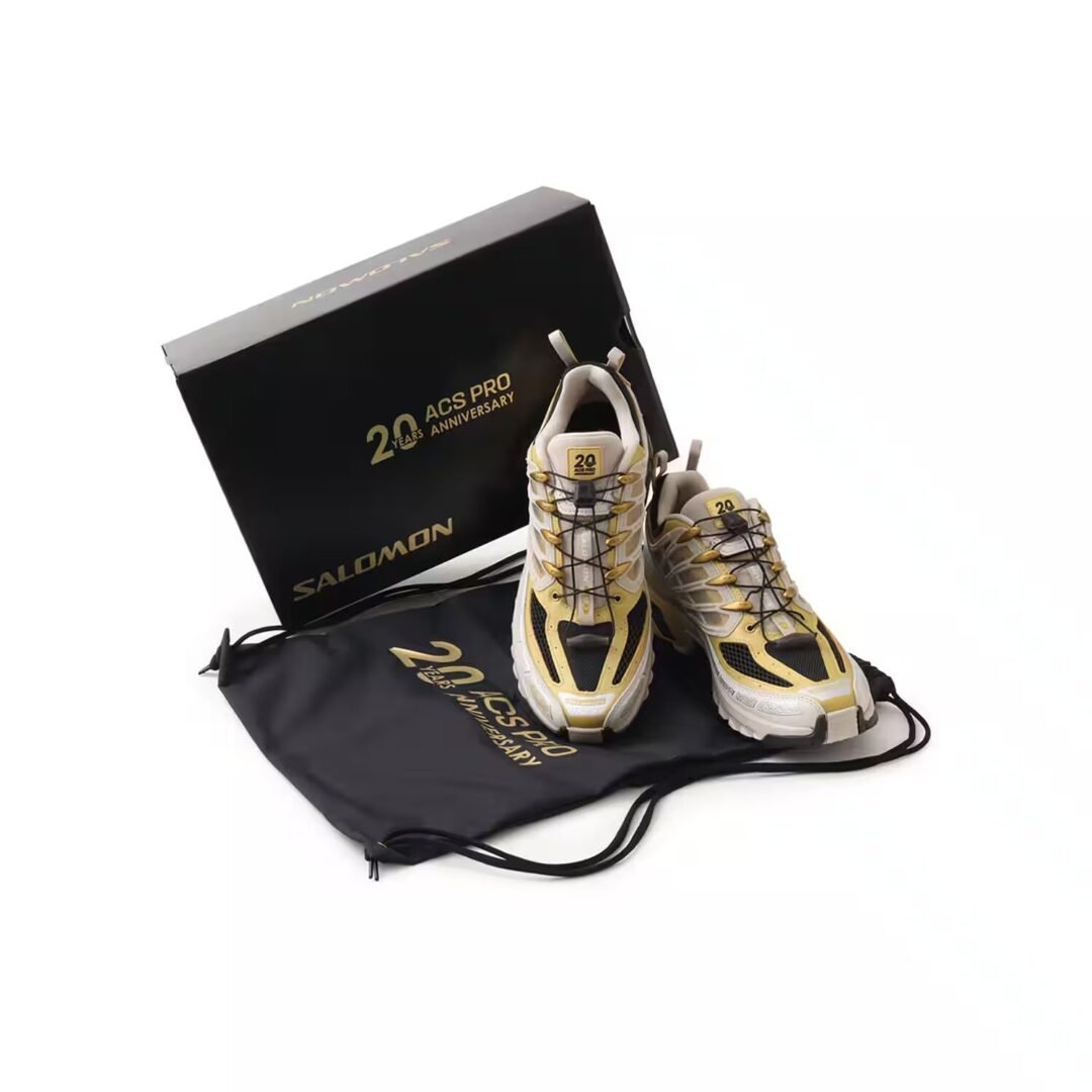 【2025年 12/10 発売】Salomon ACS PRO 20Y “Rich Gold Old/Silver Cloud/Black” (サロモン) [L49160800]