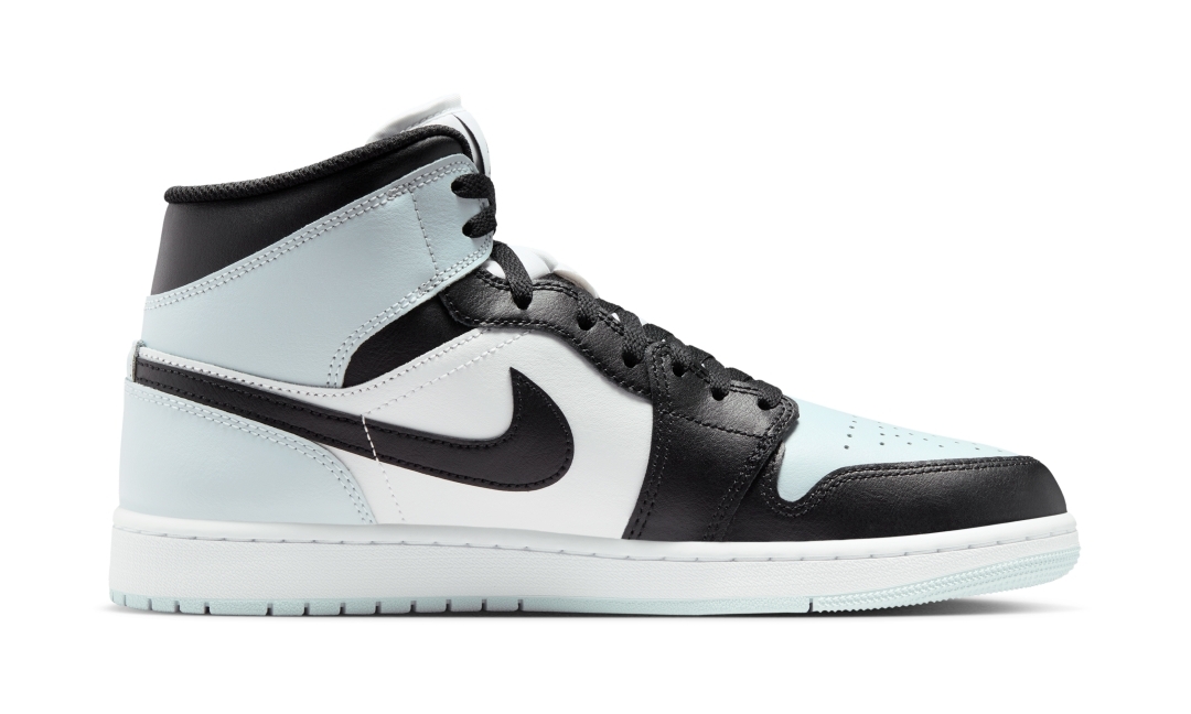 【2025年 12/27 発売】NIKE AIR JORDAN 1 MID “Black/Squadron Blue” (ナイキ エア ジョーダン 1 ミッド “ブラック/スクワドロンブルー”) [DQ8426-002]