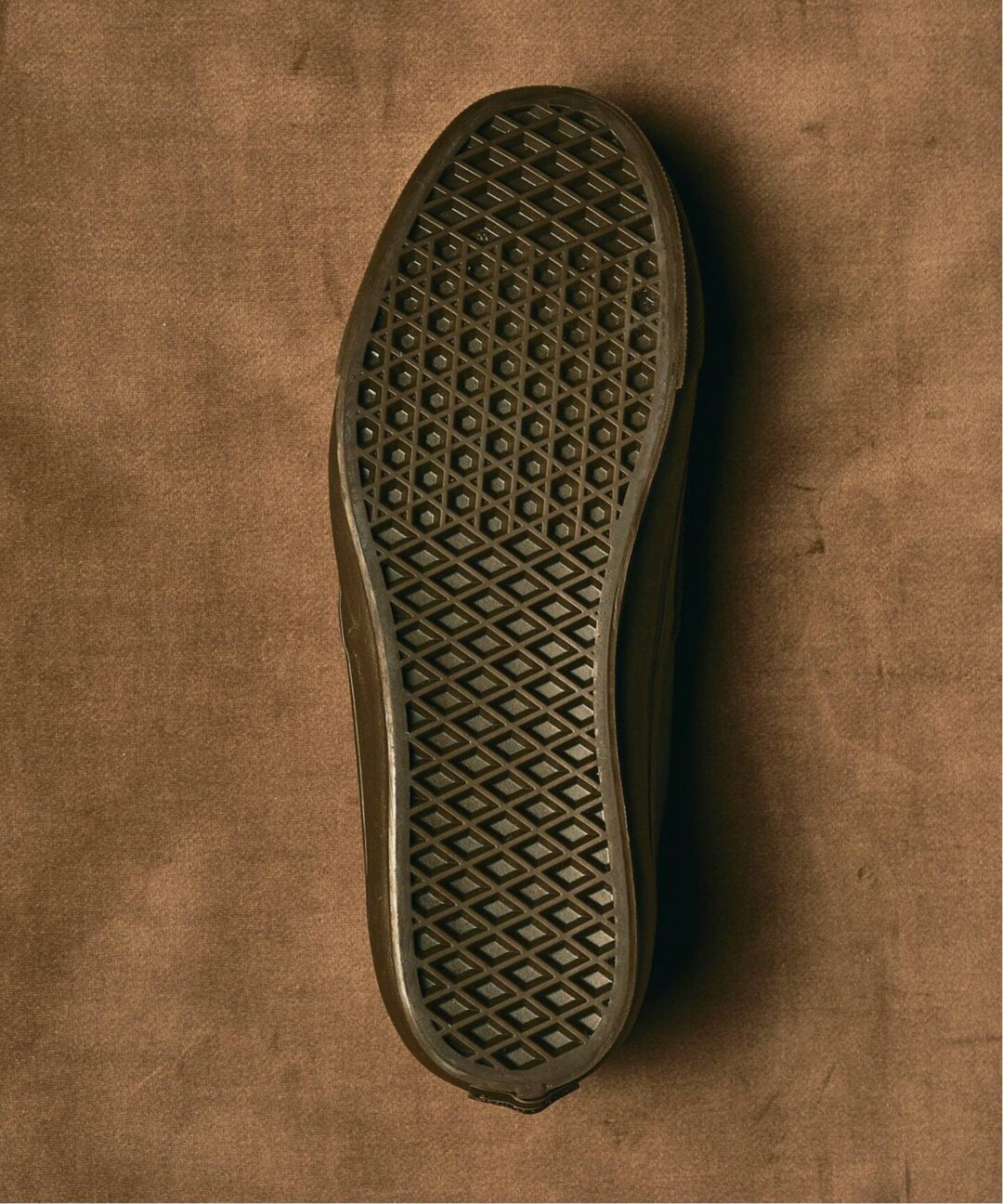 【417 EDIFICE EXCLUSIVE・2026年 4月中旬 発売】VANS AUTHENTIC 44 “ANTWERP FADE” (エディフィス バンズ オーセンティック) [VN000D9NEMV]