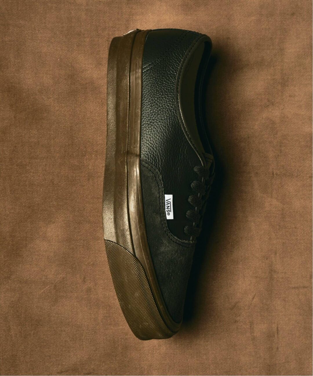 【417 EDIFICE EXCLUSIVE・2026年 4月中旬 発売】VANS AUTHENTIC 44 “ANTWERP FADE” (エディフィス バンズ オーセンティック) [VN000D9NEMV]