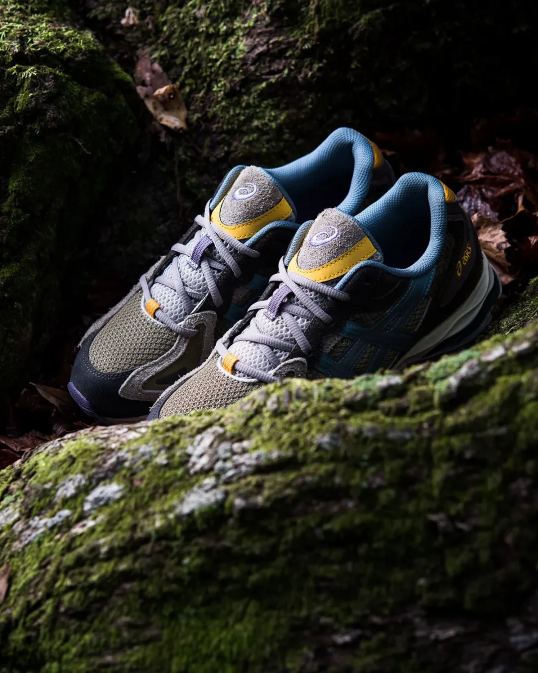 【2025年 12/25 発売】Sneaker Politics x ASICS GEL-K1011 “Khaki/Stormy Sea” (スニーカーポリティクス アシックス) [1203A828.300]