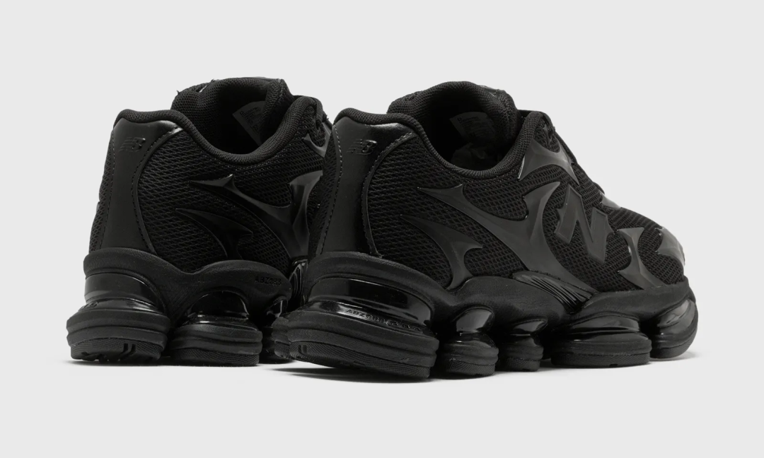 【2025年 発売】New Balance U2000 78C “Black/Metallic” (ニューバランス) [U200078C]