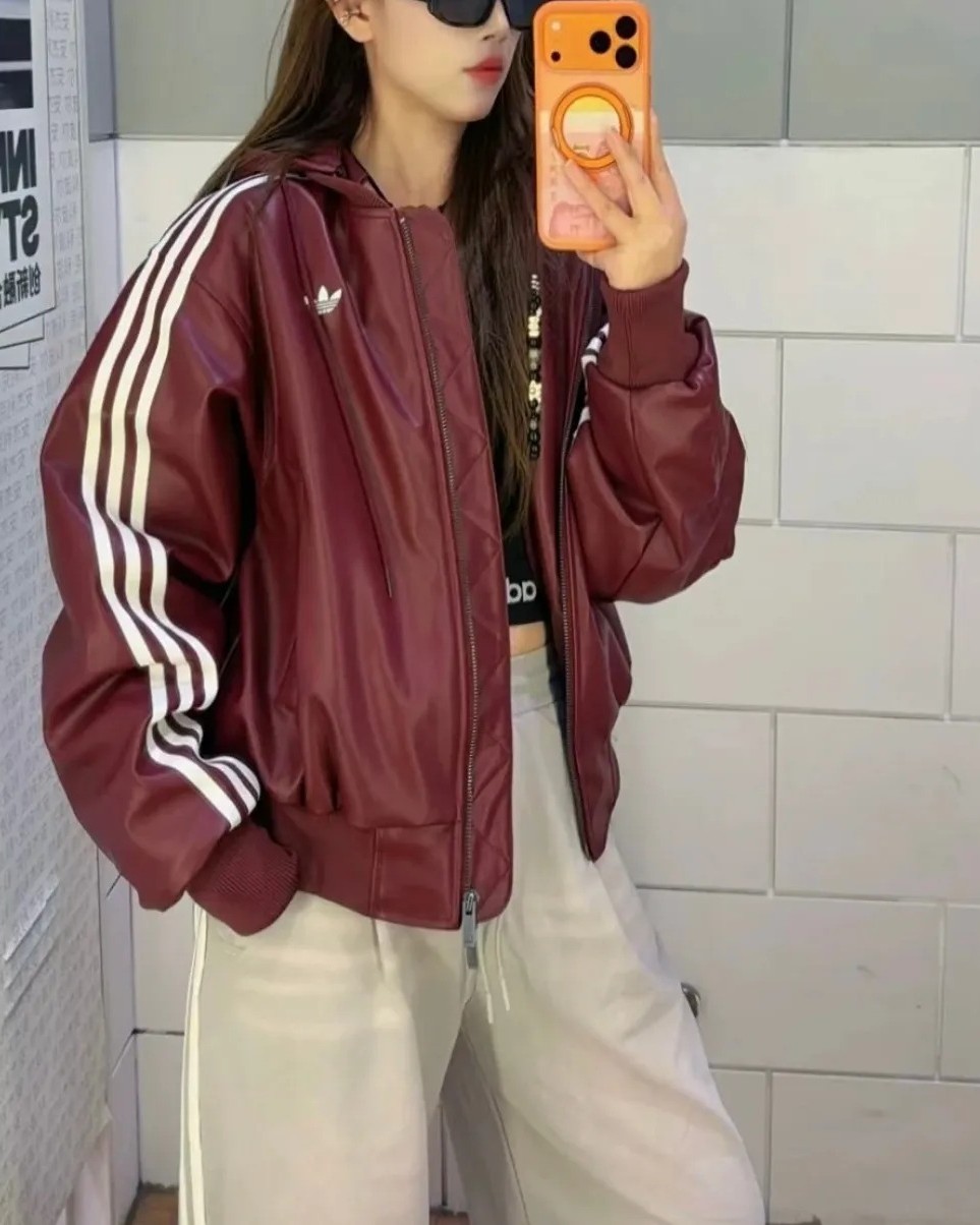adidas Originals Hooded Leather Jacket Pad “Wine Red”が海外発売 (アディダス オリジナルス フーディ レザー ジャケット “ワインレッド”) [KU6858]