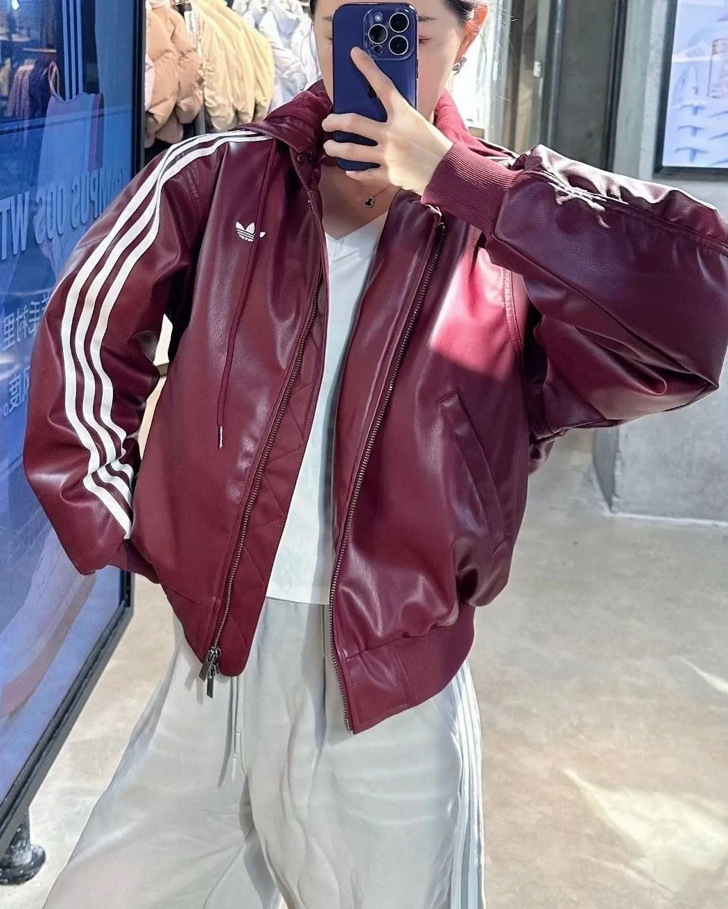 adidas Originals Hooded Leather Jacket Pad “Wine Red”が海外発売 (アディダス オリジナルス フーディ レザー ジャケット “ワインレッド”) [KU6858]