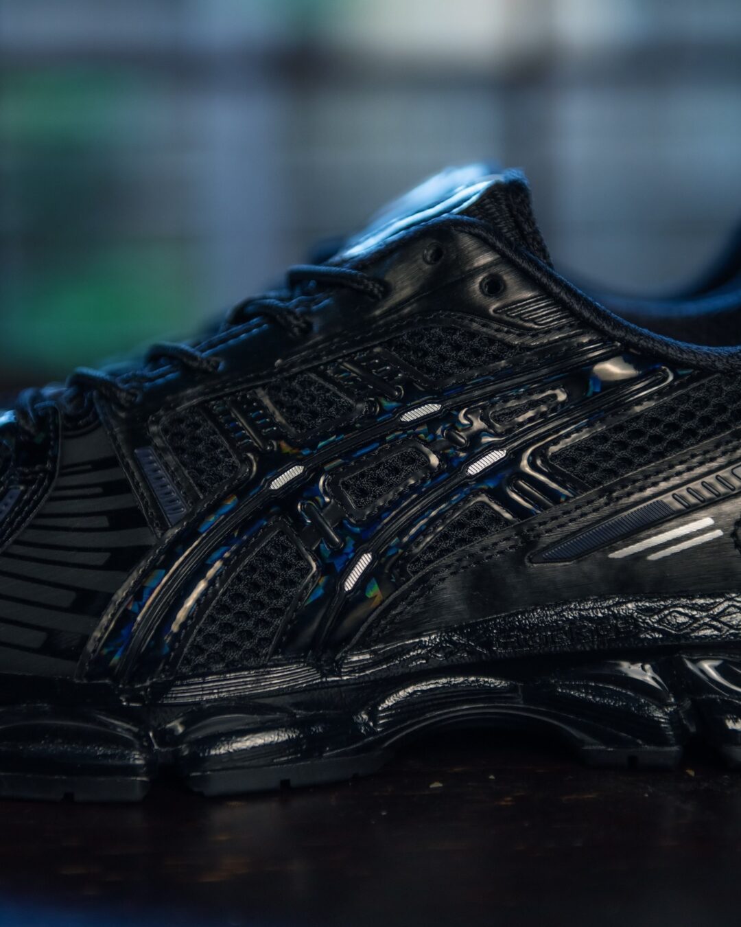 【2026年 2/13 発売予定】atmos × ASICS GEL-KAYANO 12.1 “Raden” (アトモス アシックス ゲルカヤノ “螺鈿 ラデン”) [1203A976.001]​