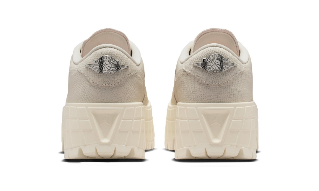 【2025年 12/17 発売】NIKE W AIR JORDAN 1 LOW BROOKLYN “Ivoly” (ナイキ エア ジョーダン 1 ロー ブルックリン “アイボリー”) [IR0835-110]