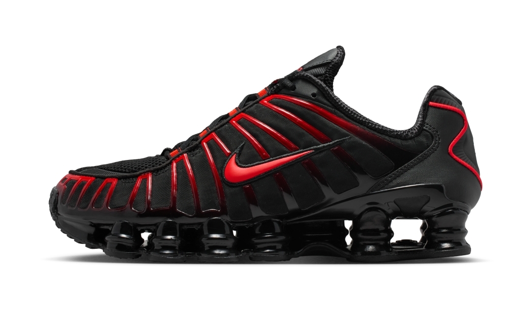 【2025年 12/15 発売】NIKE SHOX TL “Black/Light Crimson” (ナイキ ショックス TL “ブラック/ライトクリムゾン”) [AV3595-016]
