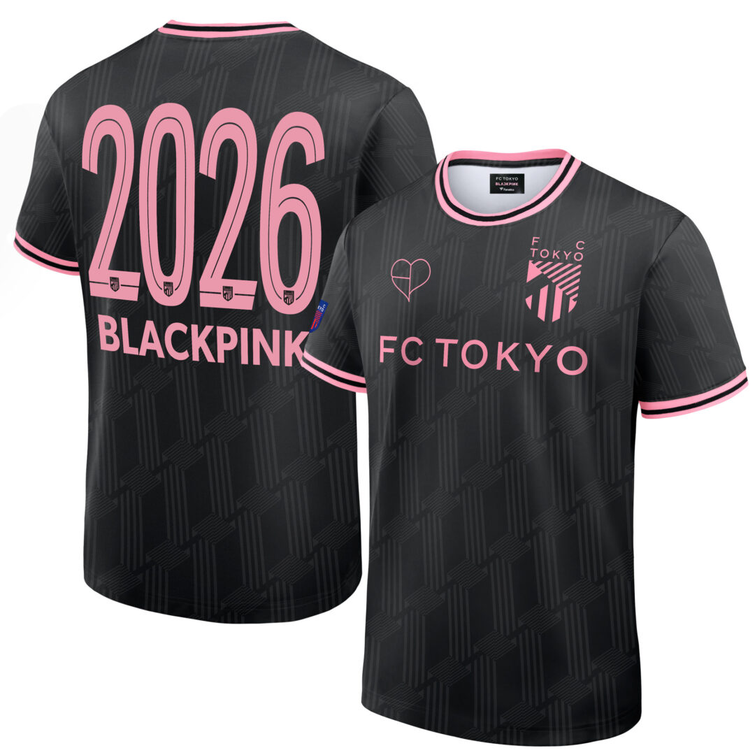 BLACKPINK × 読売ジャイアンツ & FC東京 コラボアイテムが2025年 1/8 発売 (ブラックピンク)