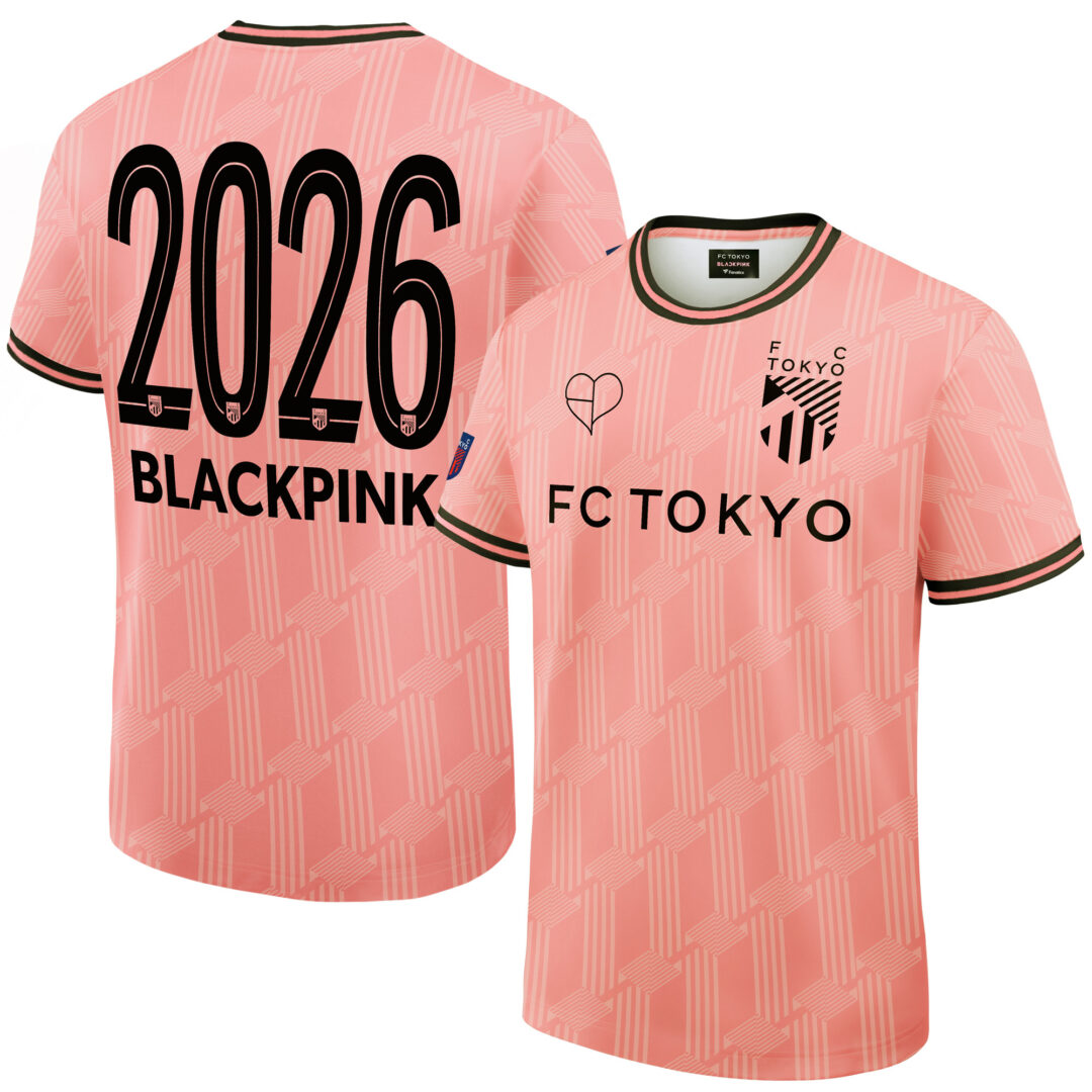 BLACKPINK × 読売ジャイアンツ & FC東京 コラボアイテムが2025年 1/8 発売 (ブラックピンク)