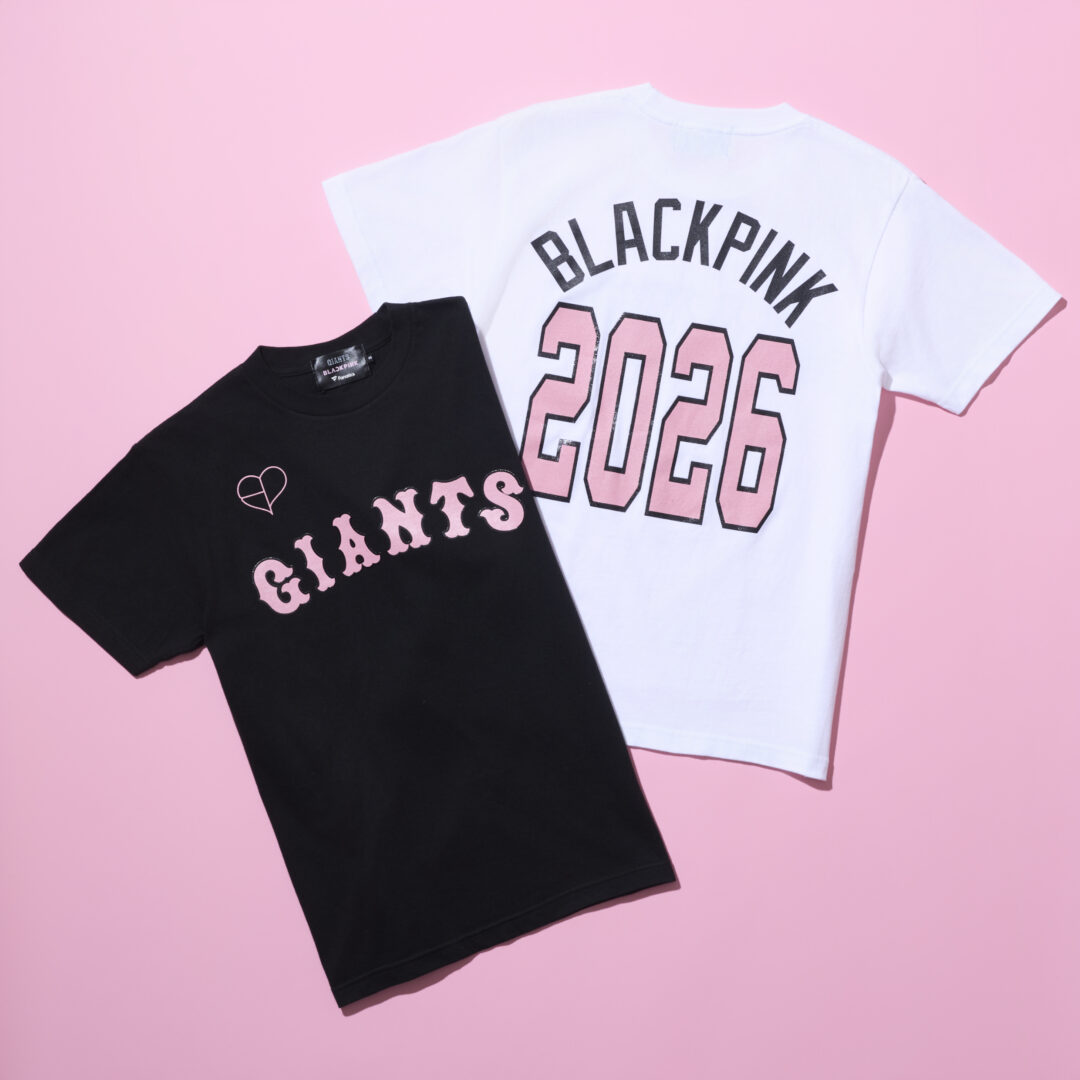 BLACKPINK × 読売ジャイアンツ & FC東京 コラボアイテムが2025年 1/8 発売 (ブラックピンク)