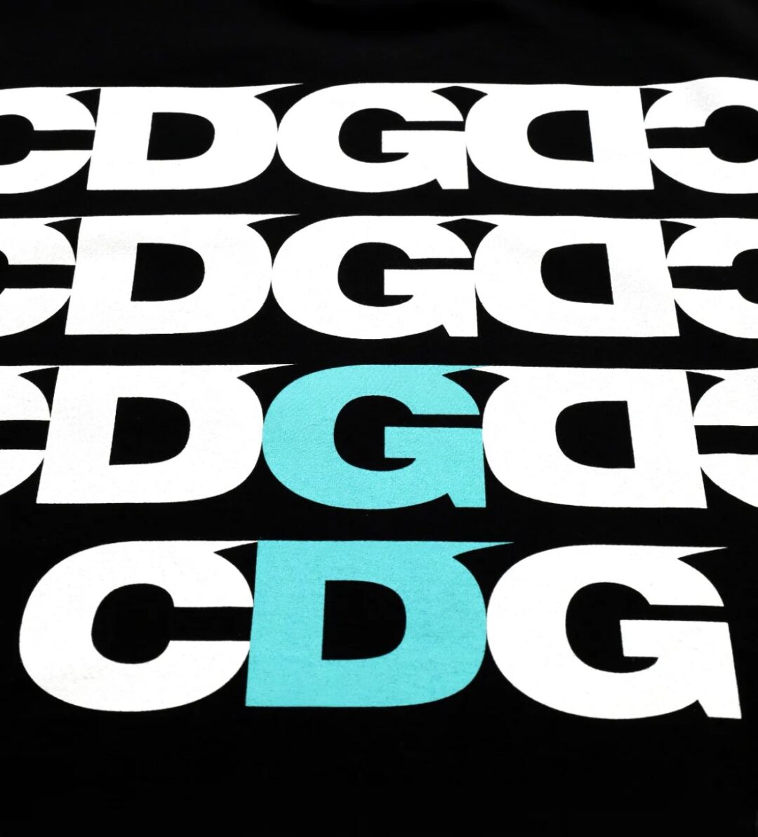 CDG × G-DRAGON コラボが2025年 12/24 発売予定 (シーディージー COMME des GARCONS コム デ ギャルソン ジードラゴン BIGBANG)