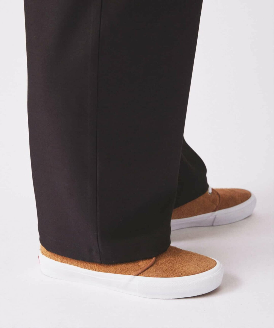 JOURNAL STANDARD relume 2026 SS “バルジ ツイル 1タック レイジー スラックス”が発売 (ジャーナルスタンダード)