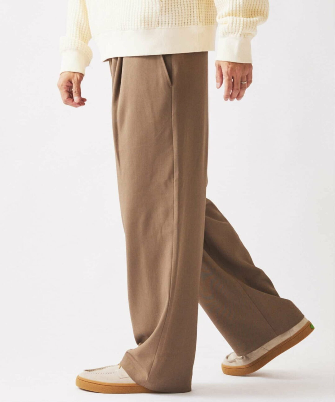 JOURNAL STANDARD relume 2026 SS “バルジ ツイル 1タック レイジー スラックス”が発売 (ジャーナルスタンダード)