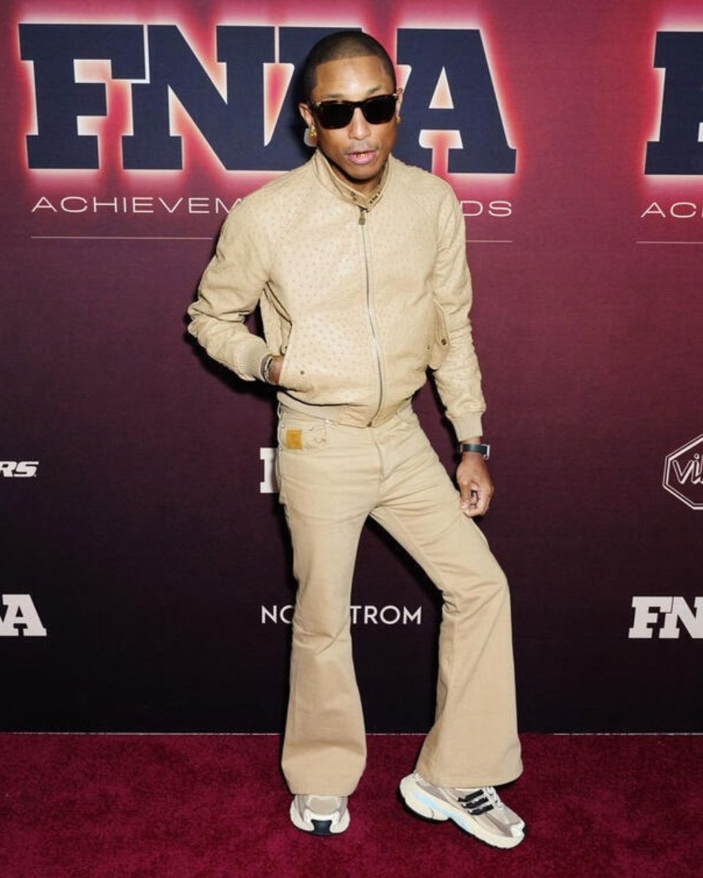 Pharrell Williams x adidas Originals JELLYFISH “Tan/Blue” (ファレル・ウィリアムス アディダス オリジナルス ジェリーフィッシュ)