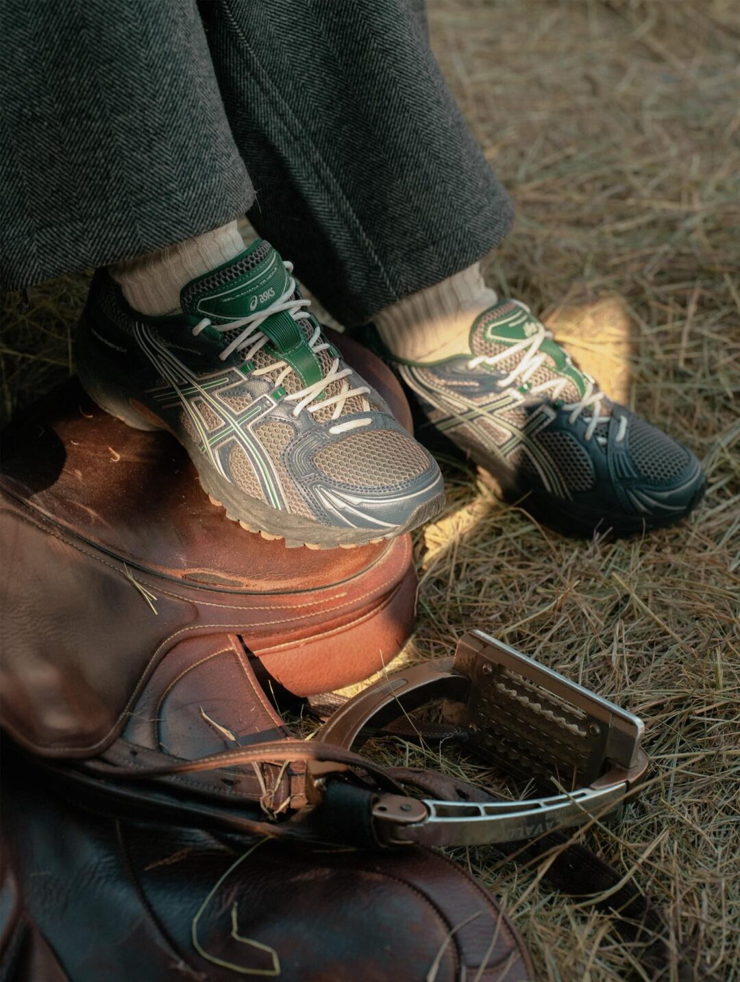 【2025年 12/20 発売】Monday Sleeping Club × ASICS GEL-KAHANA TR NEXUS (マンデー スリーピング クラブ アシックス ゲルカハナ ネクサス)