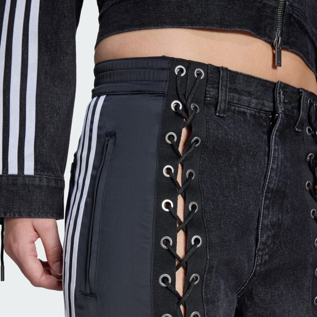 マリー・アントワネットにインスピレーションを得た「アディダス アディルナ」から”デニム レーシング FB ジャケット & パンツ”が2025年 12/1 発売 (adidas ADILUNA) [KS1394/KS3878]