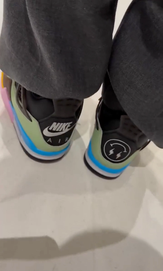 【2026年 9/25 発売予定】J Balvin x NIKE AIR JORDAN 4 RETRO OG SP “Lemonade” (J.バルヴィン ナイキ エア ジョーダン レトロ “レモネード”) [IW2872-700]