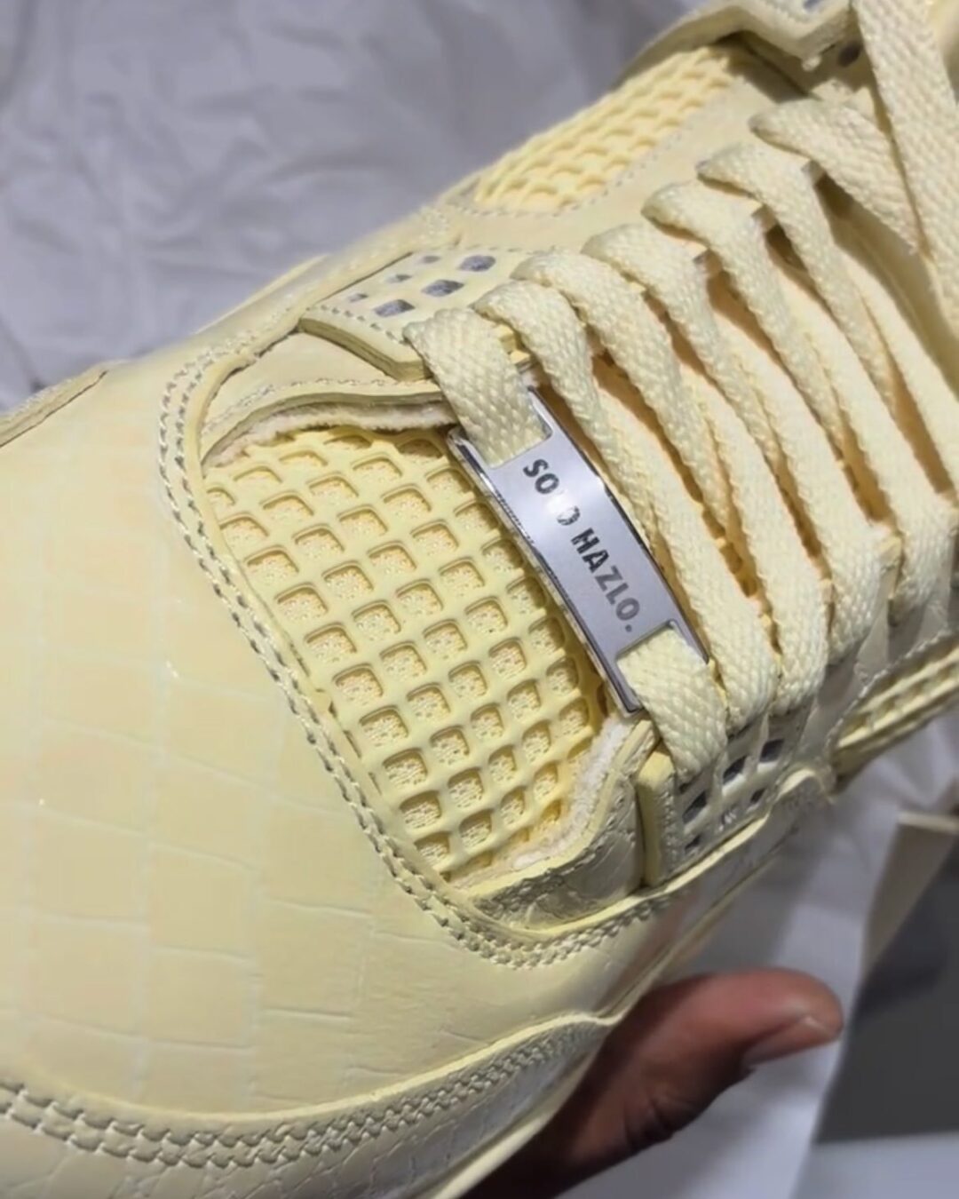 【2026年 9/25 発売予定】J Balvin x NIKE AIR JORDAN 4 RETRO OG SP “Lemonade” (J.バルヴィン ナイキ エア ジョーダン レトロ “レモネード”) [IW2872-700]
