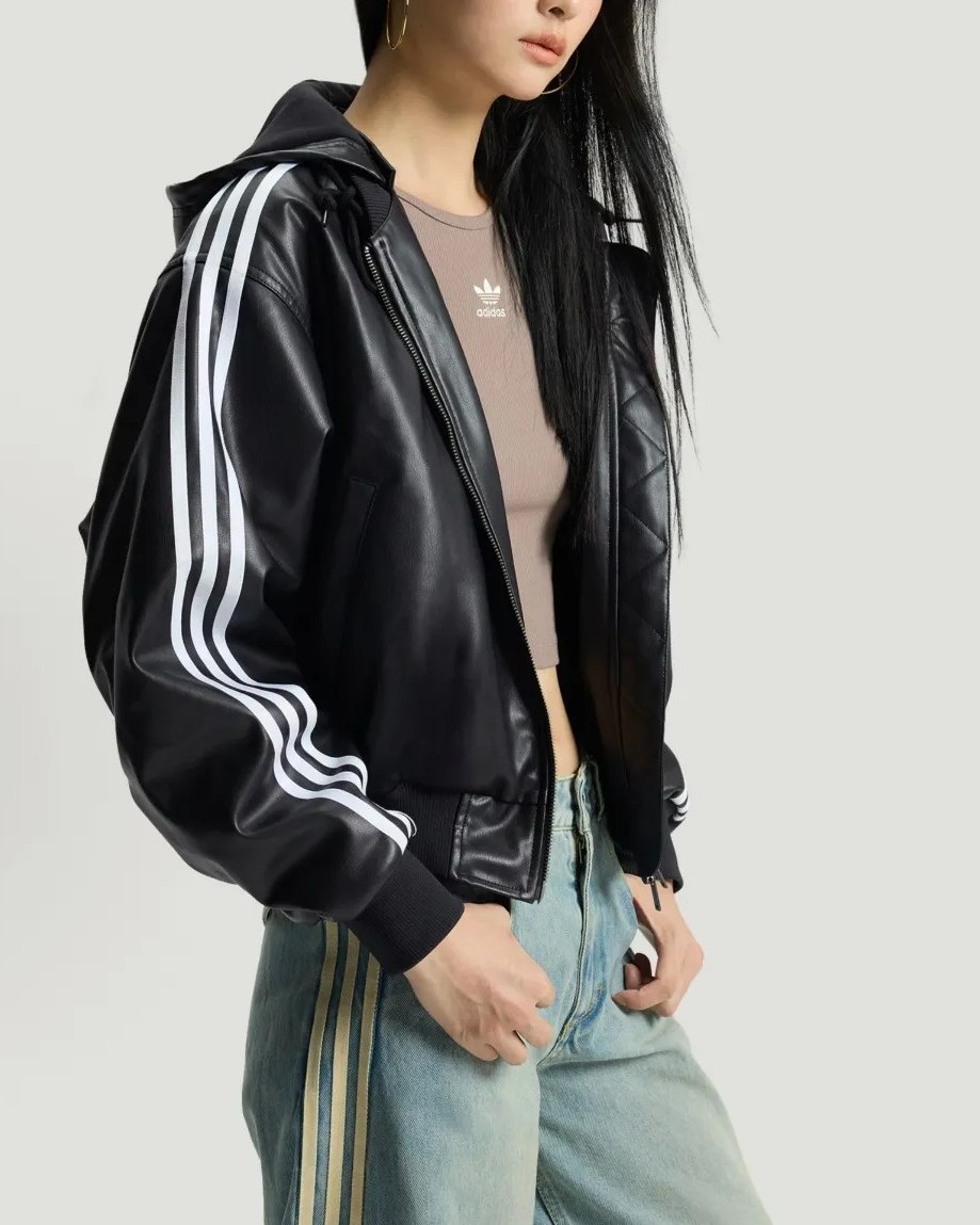 adidas Originals Hooded Leather Jacket Pad “Black”が海外発売 (アディダス オリジナルス フーディ レザー ジャケット “ブラック”) [KU6857]