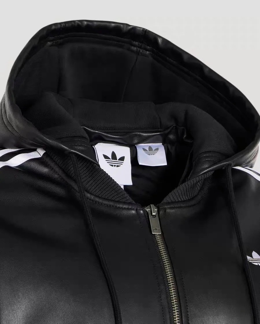adidas Originals Hooded Leather Jacket Pad “Black”が海外発売 (アディダス オリジナルス フーディ レザー ジャケット “ブラック”) [KU6857]