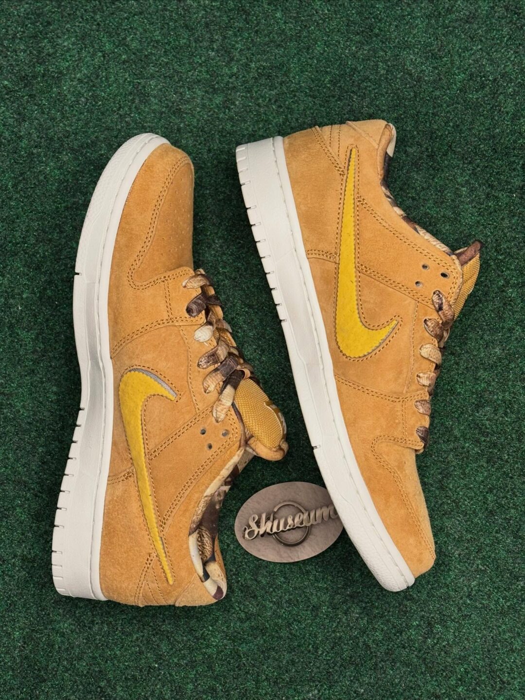 【2026年 春 発売予定】NOTE Manchester × NIKE SB DUNK LOW “Flax” (ノート マンチェスター ナイキ ダンク ロー “フラックス”) [IO9508-200]