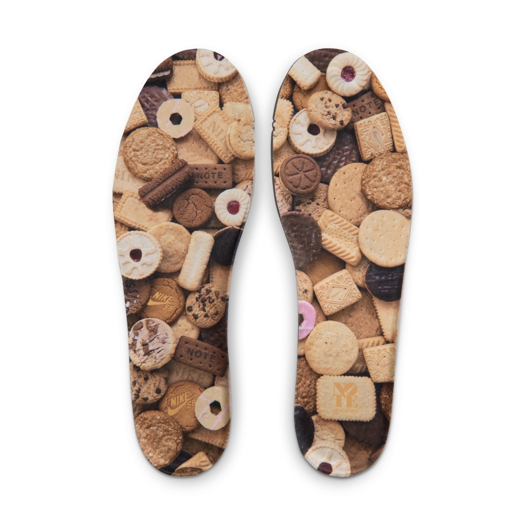 【2026年 3/29 & 3/31 発売】NOTE Manchester × NIKE SB DUNK LOW “Flax” (ノート マンチェスター ナイキ ダンク ロー “フラックス”) [IO9508-200]