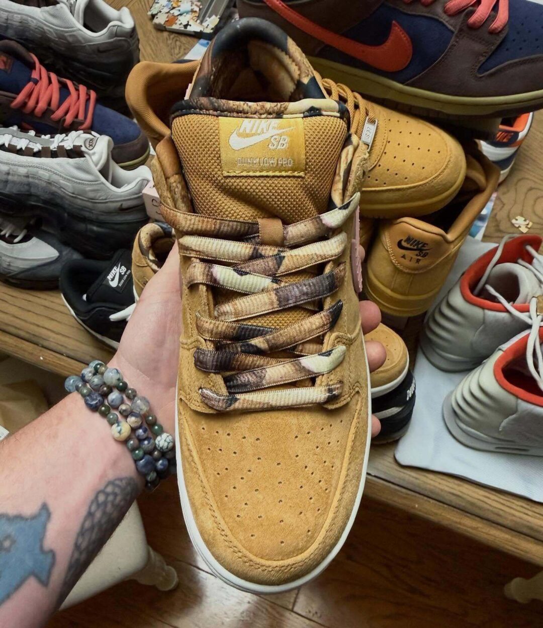 【2026年 春 発売予定】NOTE Manchester × NIKE SB DUNK LOW “Flax” (ノート マンチェスター ナイキ ダンク ロー “フラックス”) [IO9508-200]