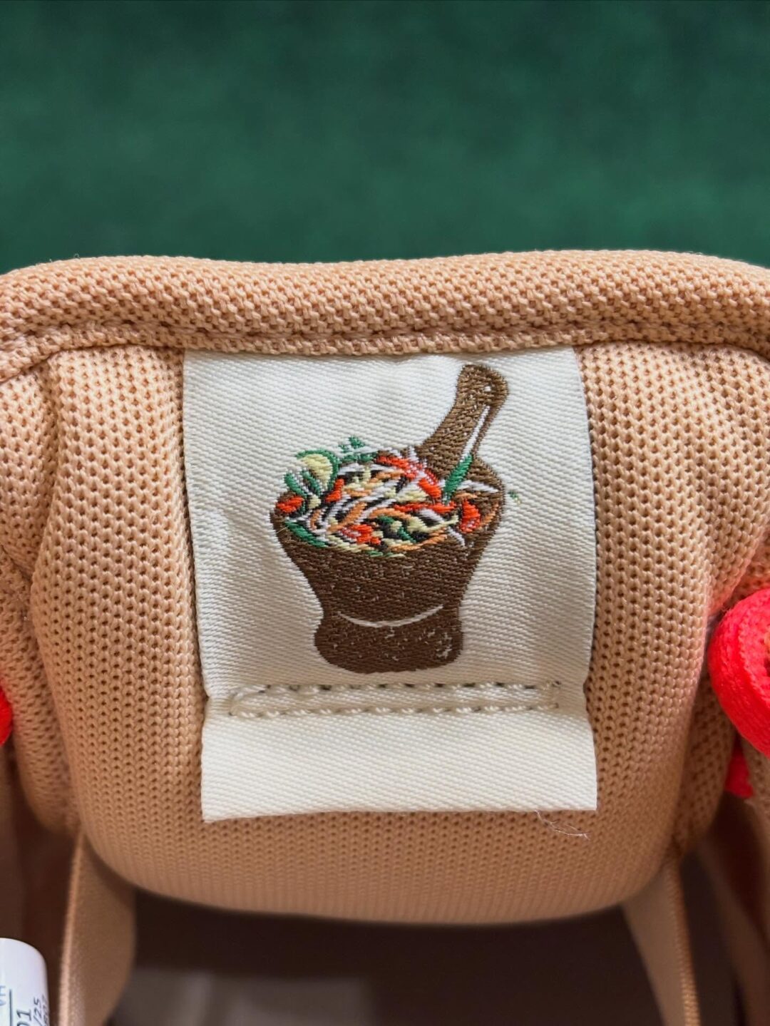 【2026年 春 発売予定】NIKE SB DUNK LOW PRO “Som Tum/Natural Beige” (ナイキ ダンク ロー プロ “ソムタム/ニュートラルベージュ”)