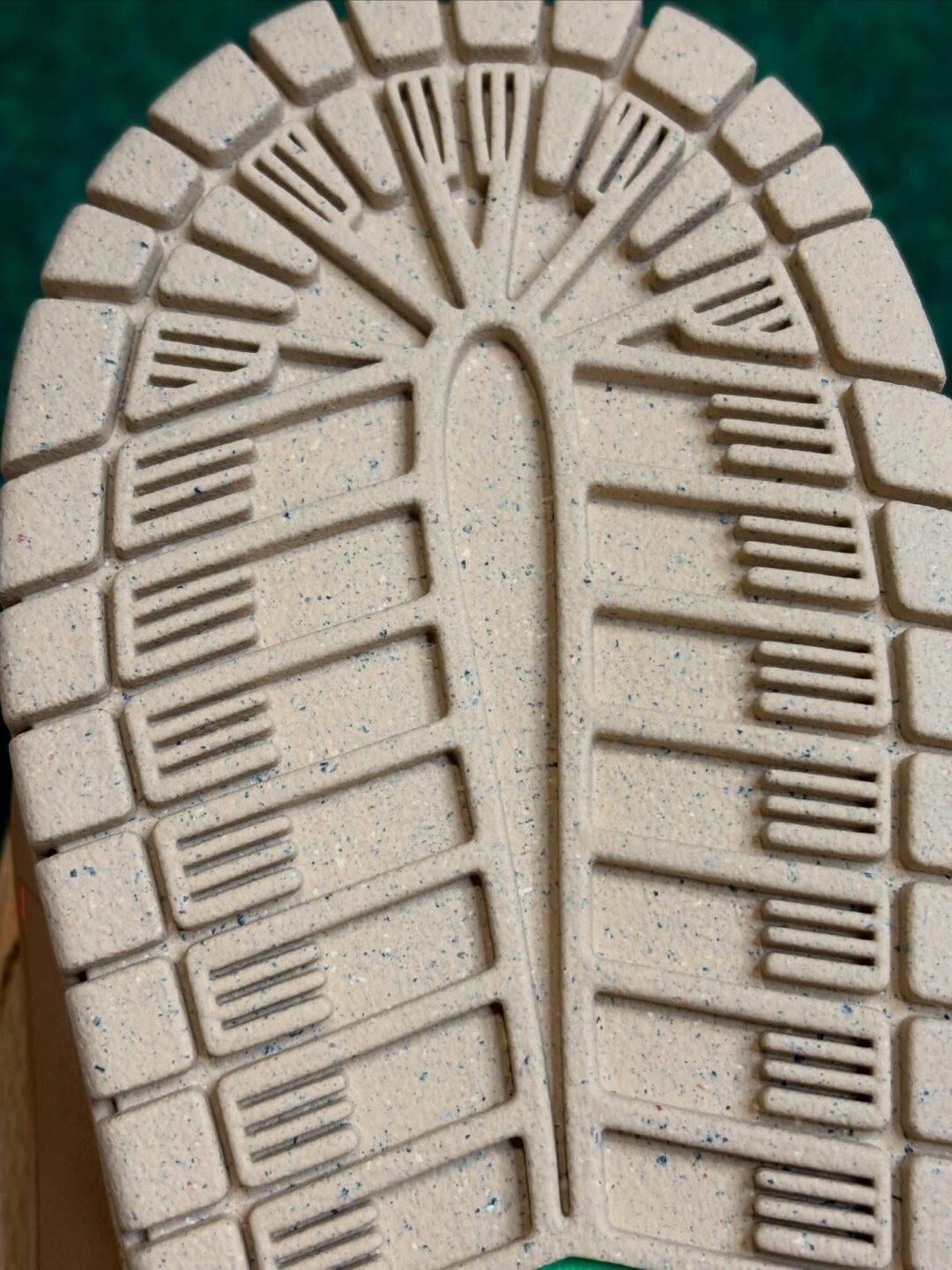 【2026年 春 発売予定】NIKE SB DUNK LOW PRO “Som Tum/Natural Beige” (ナイキ ダンク ロー プロ “ソムタム/ニュートラルベージュ”)