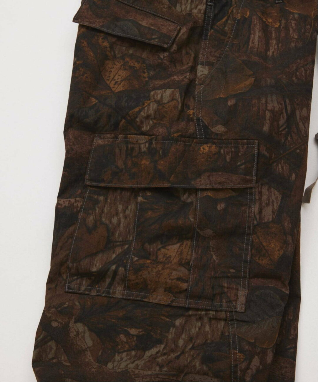 JOURNAL STANDARD “3D ミリタリー ジャングル ファティーグ 6ポケット カモ柄 パンツ”が2026年 1月中旬 発売 (ジャーナルスタンダード)