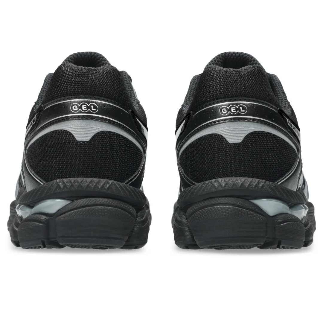 【2025年 発売】ASICS GEL-CUMULUS 16 “Black/Black” (アシックス ゲルキュムラス) [1203A733.002]