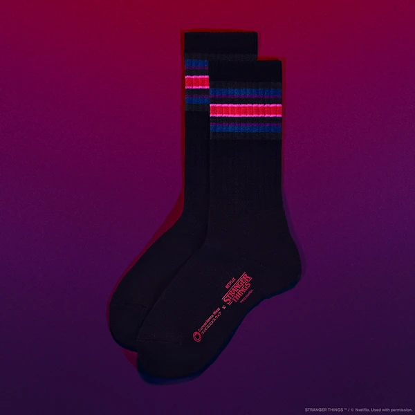 ストレンジャー・シングス × ファミマ コンビニエンスウェア コラボアイテムが2025年 12/12 発売 (FACETASM/落合宏理氏 共同開発のコンビニウェア Stranger Things)