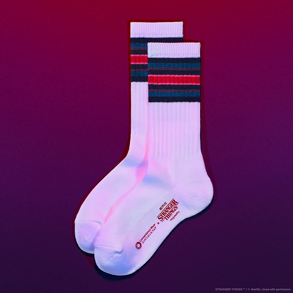 ストレンジャー・シングス × ファミマ コンビニエンスウェア コラボアイテムが2025年 12/12 発売 (FACETASM/落合宏理氏 共同開発のコンビニウェア Stranger Things)