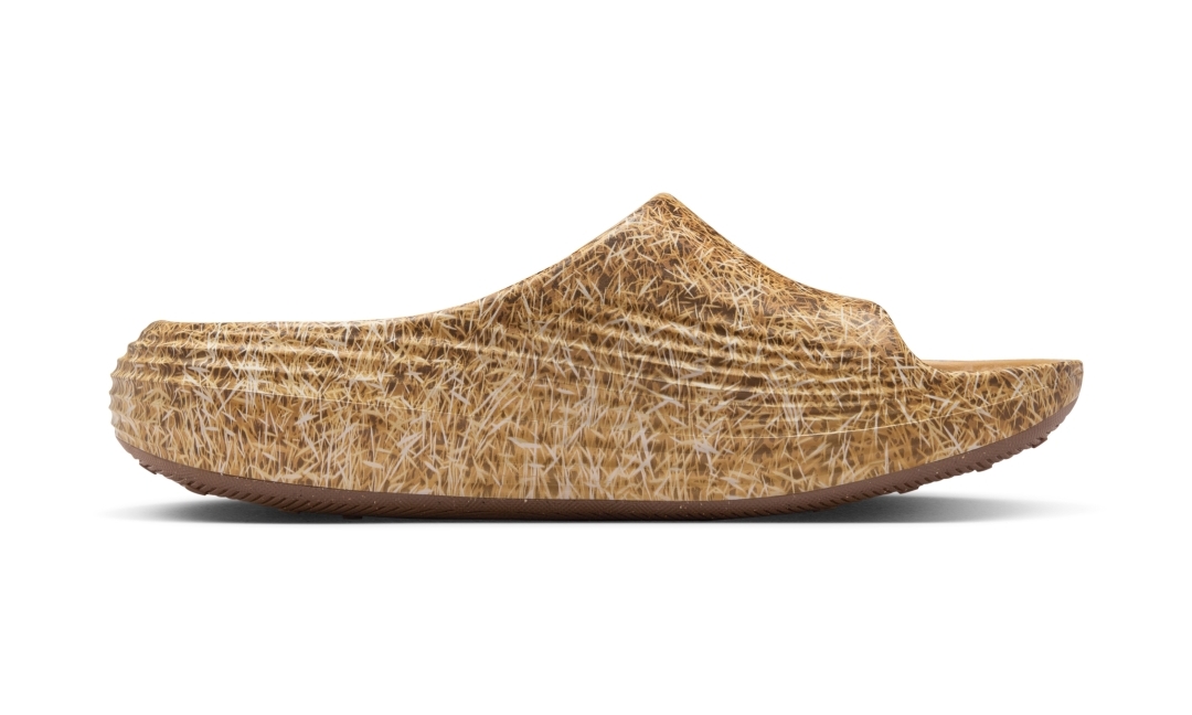 【2025年 12/19 発売予定】.SWOOSH × NIKE REACTX REJUVEN8 SLIDE QS “Touch Grass Pack” (ドットスウッシュ ナイキ リアクト リジュビネイト “タッチグラスパック”) [IO9763-300/IR0860-700]