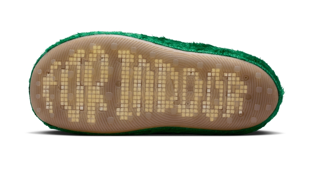 【2025年 12/19 発売予定】.SWOOSH × NIKE REACTX REJUVEN8 SLIDE QS “Touch Grass Pack” (ドットスウッシュ ナイキ リアクト リジュビネイト “タッチグラスパック”) [IO9763-300/IR0860-700]