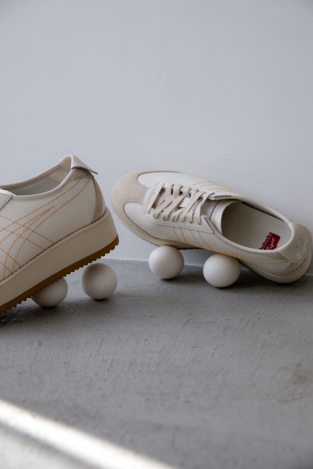 Onitsuka Tiger x emmi 別注が”MEXICO 66 CHUNK”が2026年 1/1 発売 (オニツカタイガー エミ メキシコ)