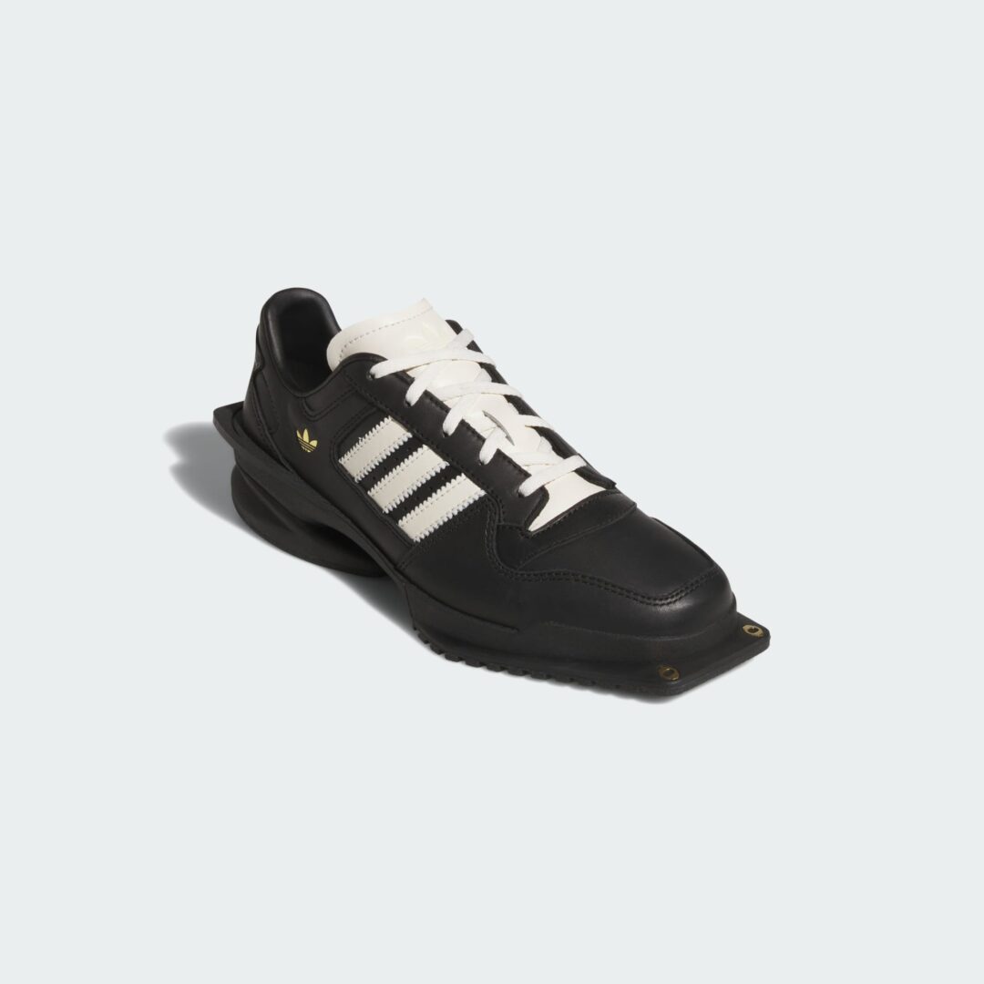 【2025年 12/19 発売】adidas Originals W FORUM CUBISM SQ “Core Black/Cream White” (アディダス オリジナルス フォーラム キュビズム “ブラック/ホワイト”) [JP9073/JR9744]
