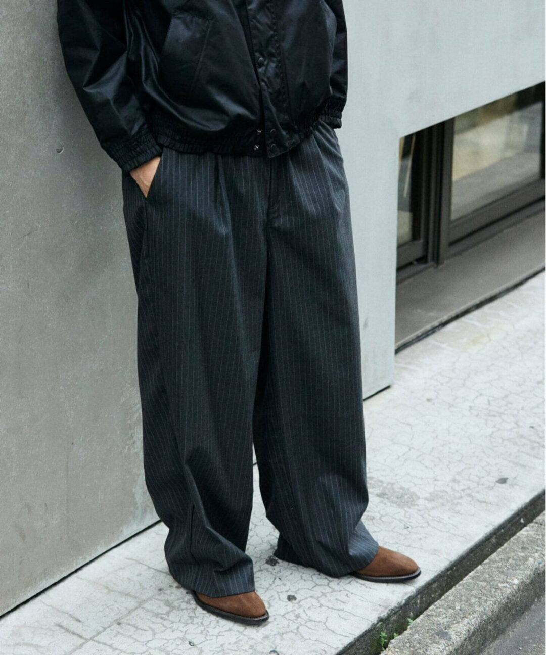 JOURNAL STANDARD “TR モダン ツイル ワイド ストライプ スラックス”が2025年 12月下旬 発売 (ジャーナルスタンダード)
