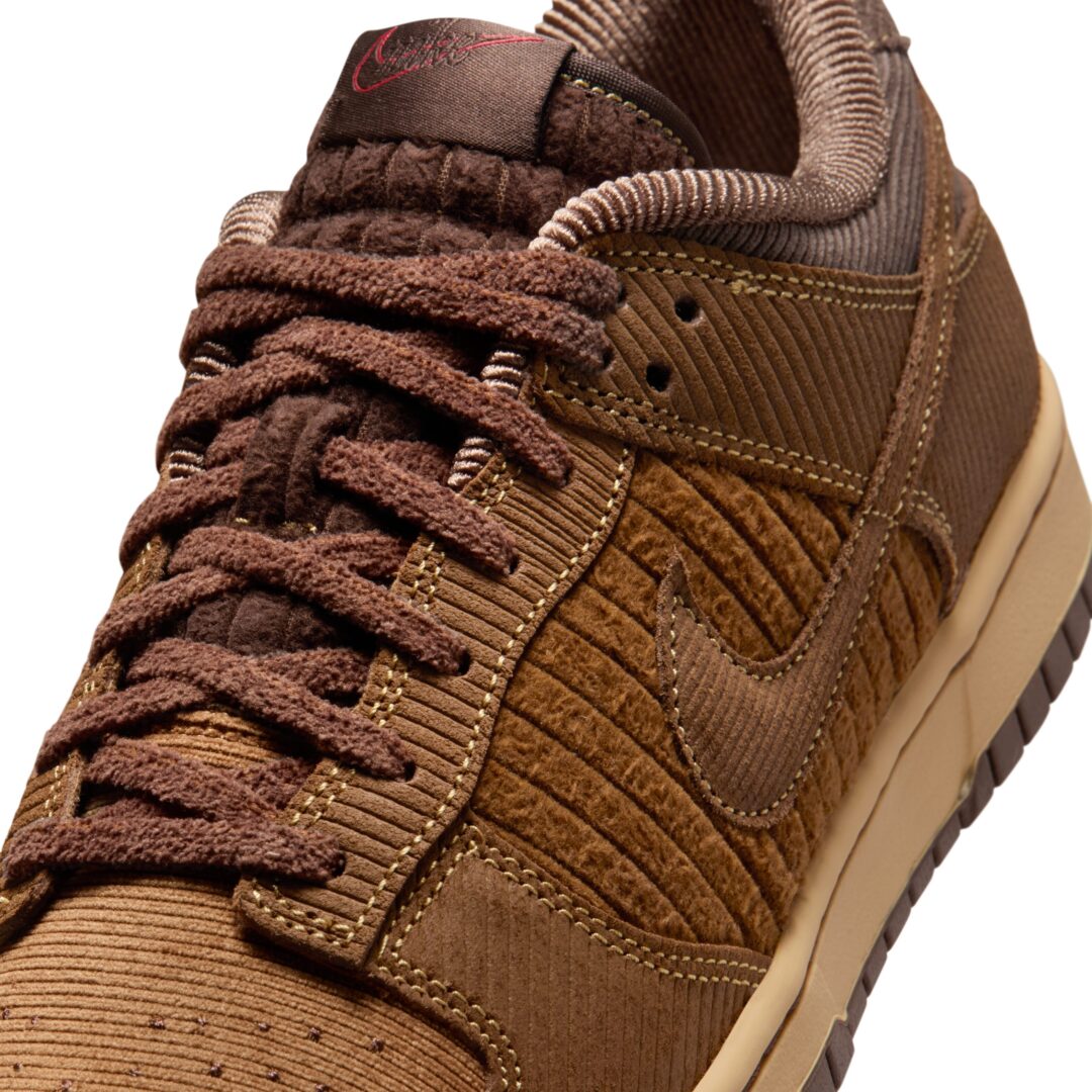 【2025年 発売】NIKE DUNK LOW “Light British Tan Corduroy” (ナイキ ダンク ロー “ライトブリティッシュタンコーデュロイ”) [IB7746-200]