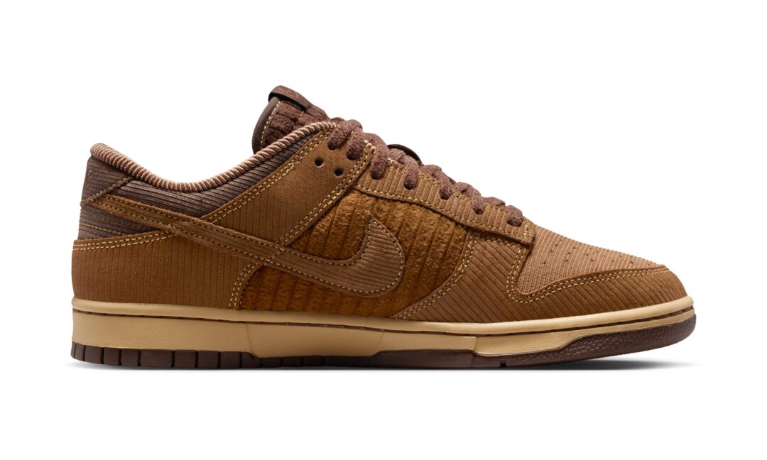 【2025年 発売】NIKE DUNK LOW “Light British Tan Corduroy” (ナイキ ダンク ロー “ライトブリティッシュタンコーデュロイ”) [IB7746-200]