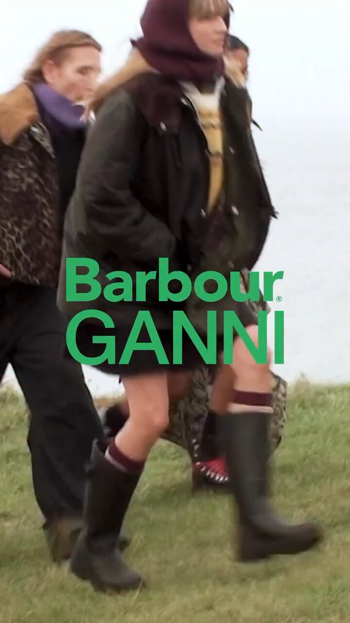 GANNI x Barbour “limited-edition collaboration”が2025年 12/4 発売 (ガニー バブアー)