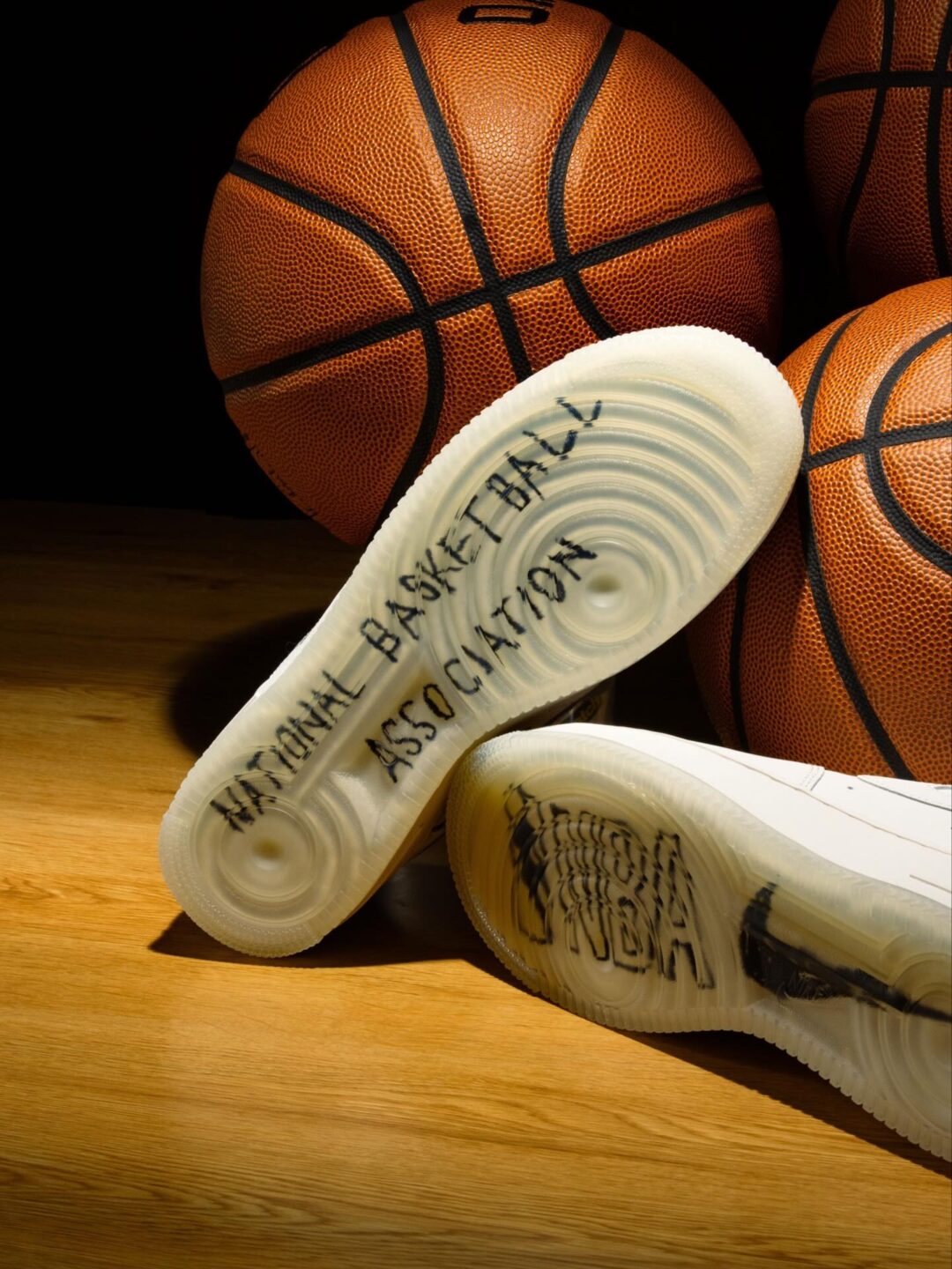 【2025年 12/23 発売】NBA × NIKE AIR FORCE 1 “Phantom” (エヌビーエー ナイキ エア フォース ロー “ファントム”) [IQ0293-030]