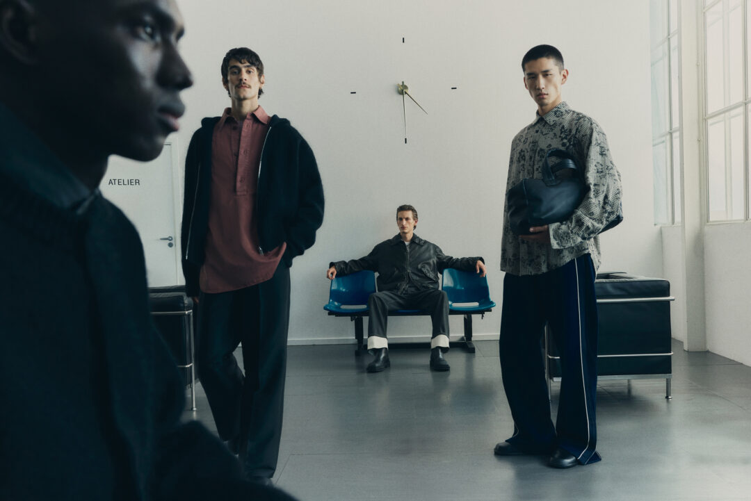 H&M ATELIERから、エッセンシャルを再解釈した冬のカプセルコレクションが2025年 12/11 発売 (エイチアンドエム)